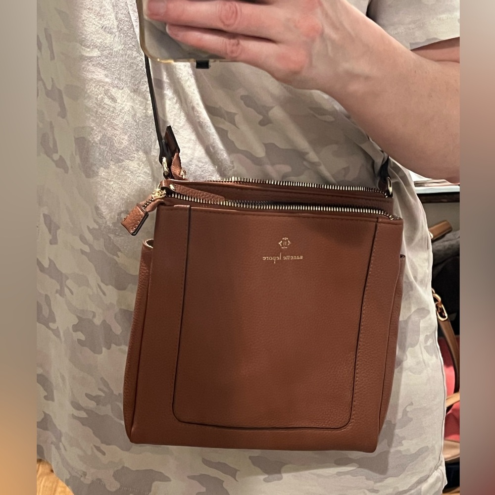 Crossbody bag
